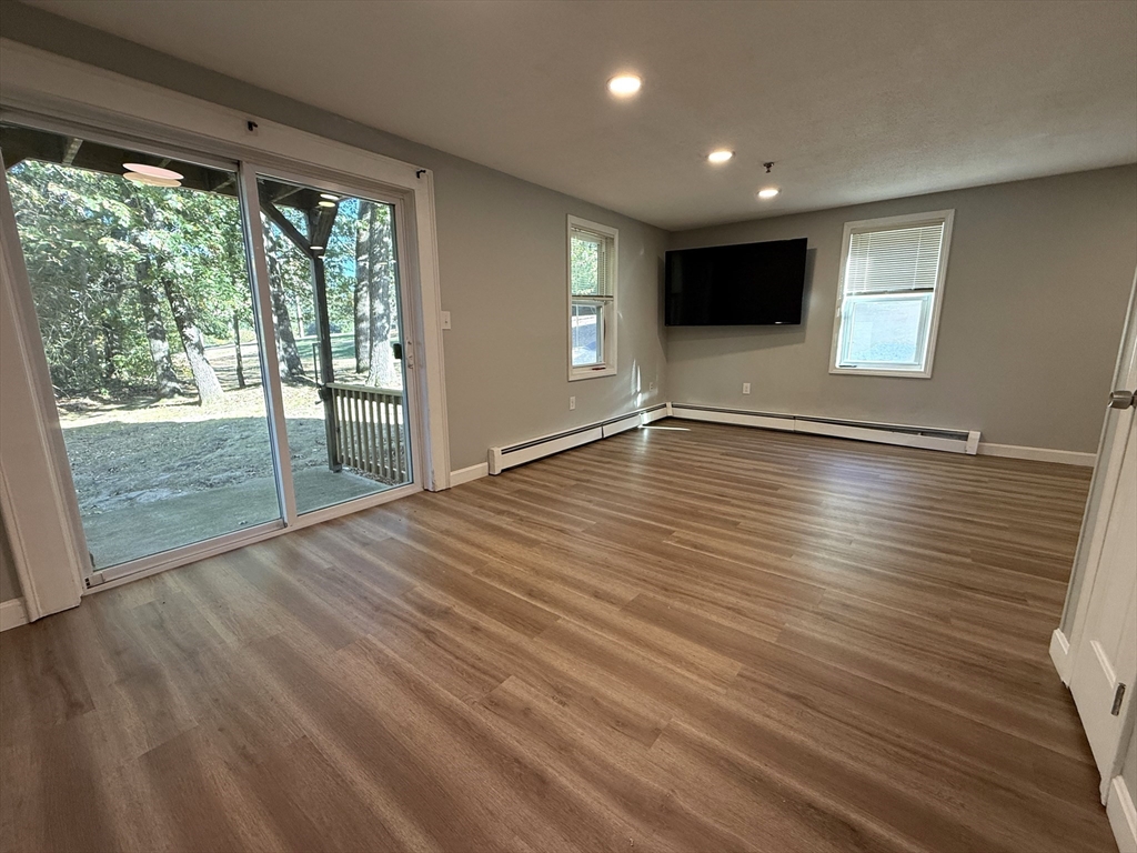 49 Lantern Ln 7
