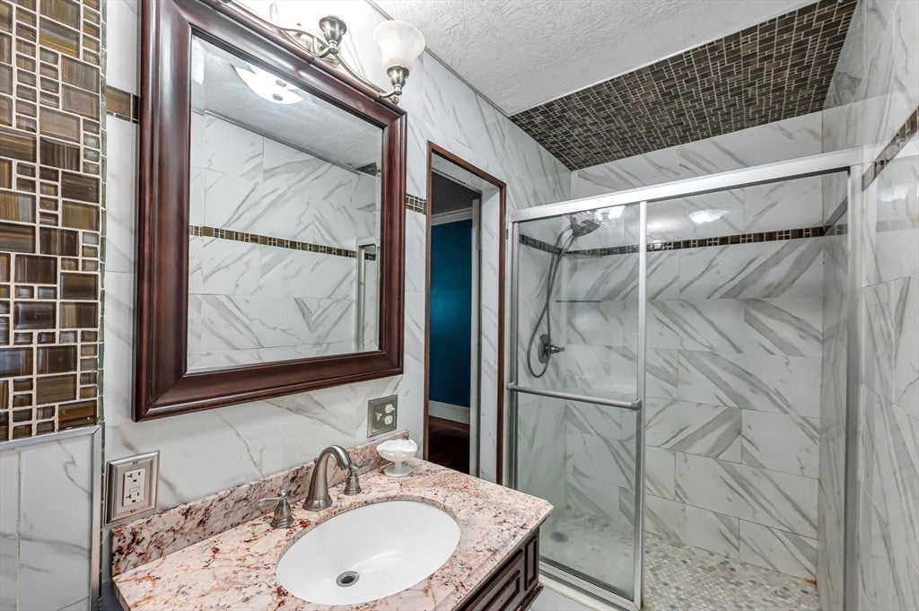 171 Dartmouth Ter, Springfield, MA, 171 Dartmouth Ter, Springfield, MA Photo #25
