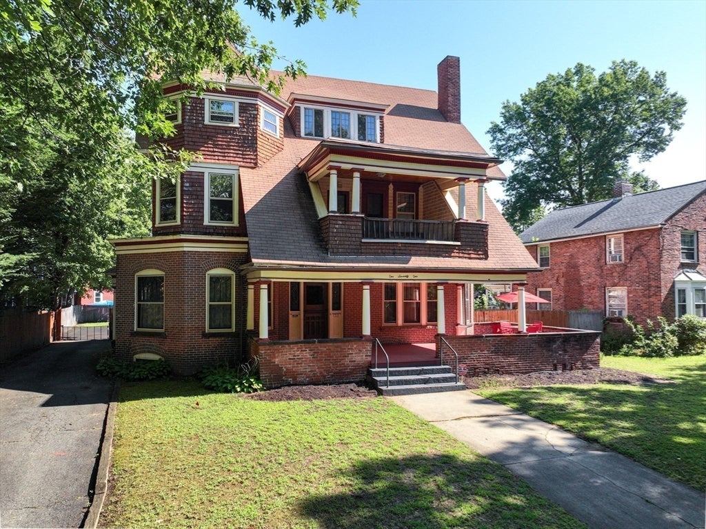 Photo of 171 Dartmouth Ter, Springfield, MA