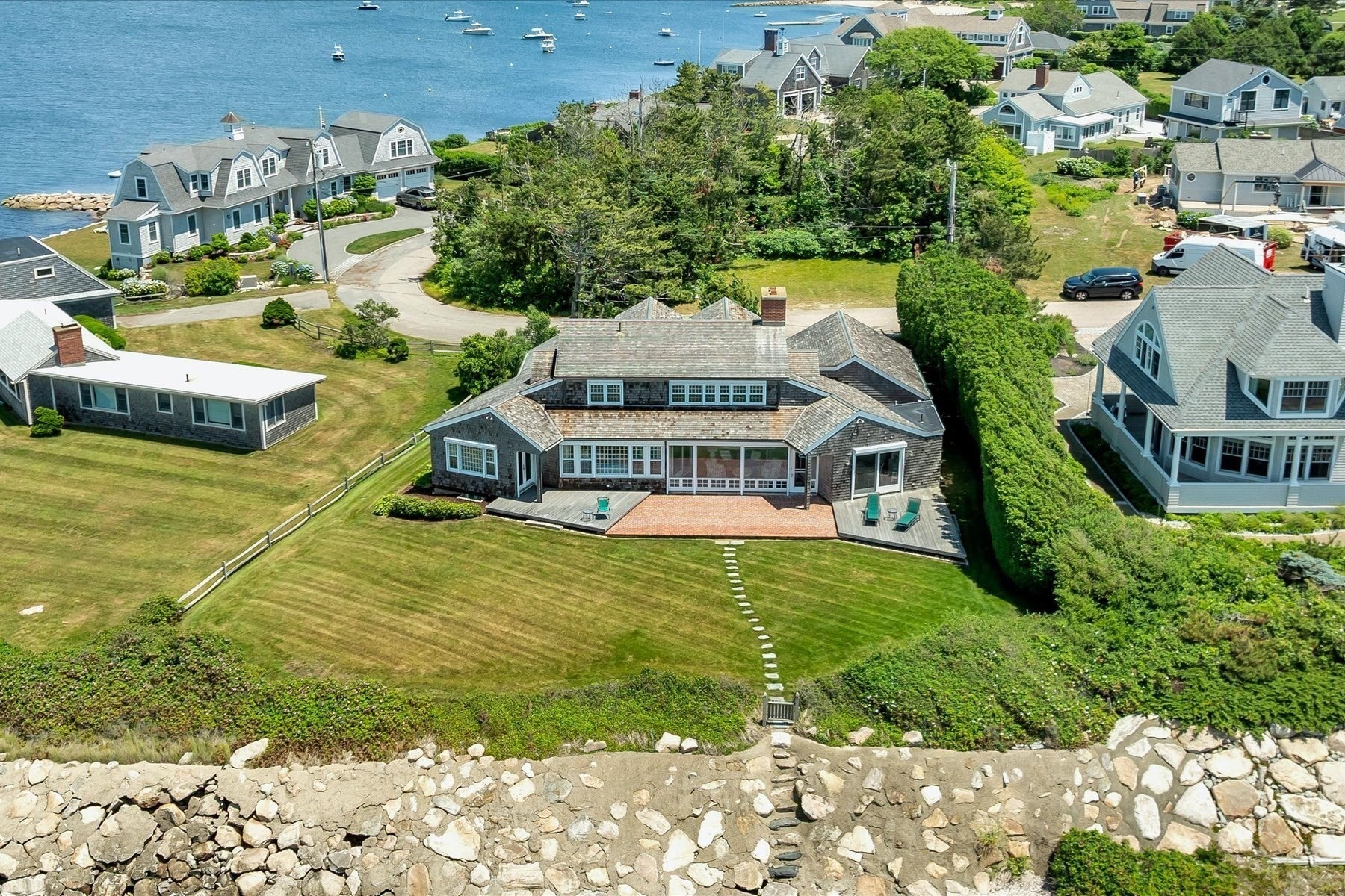 31 Sunset Point Rd