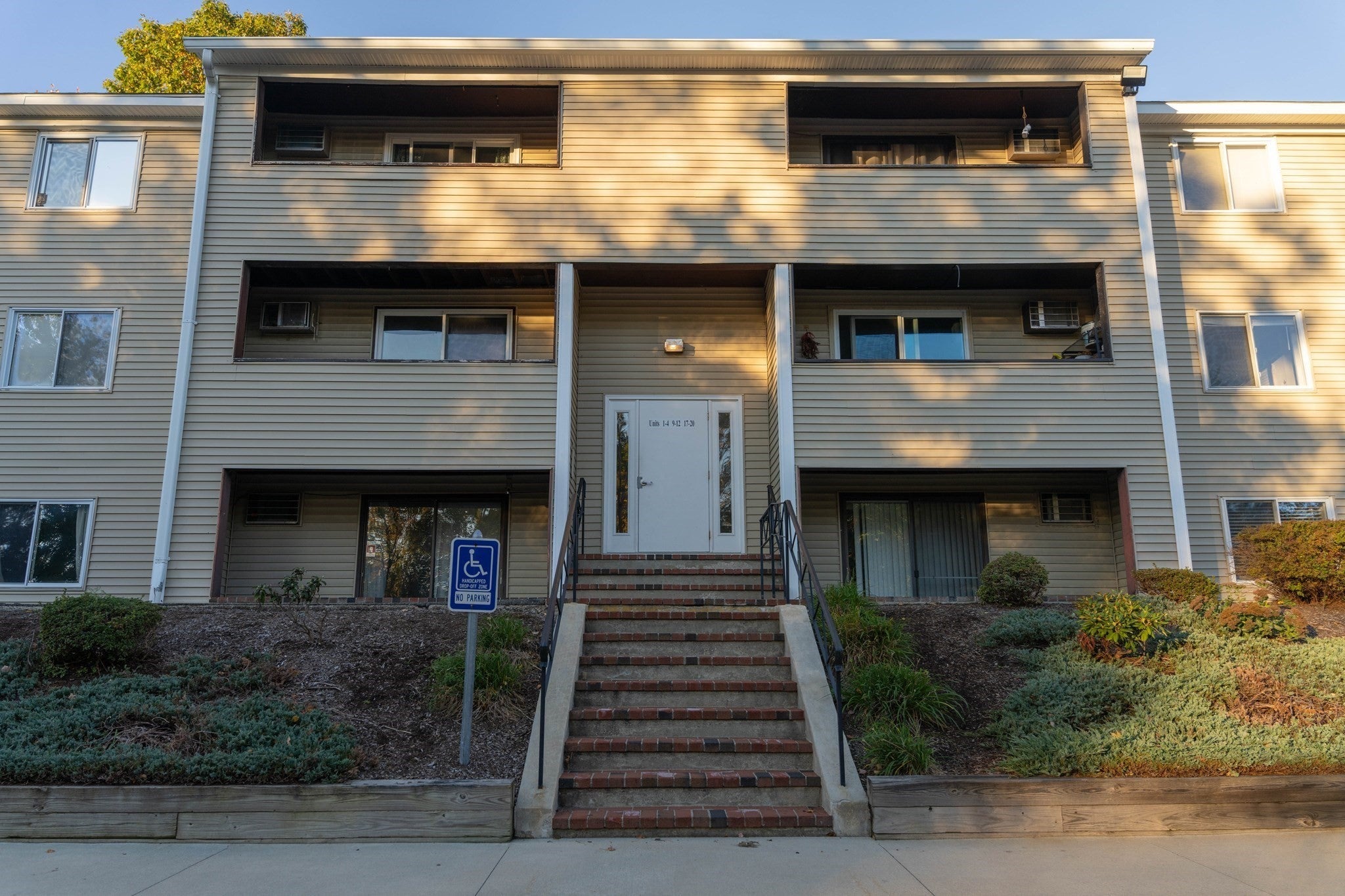 129 Quaker Hwy #22A, Uxbridge, MA, 129 Quaker Hwy #22A, Uxbridge, MA Photo #1