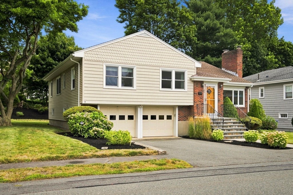 48 Auburndale Road, Marblehead, MA, 48 Auburndale Road, Marblehead, MA Photo #2