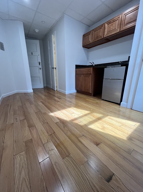 302 Newbury 8