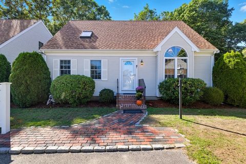 16 Trotting Park Rd 4B Falmouth MA 02536