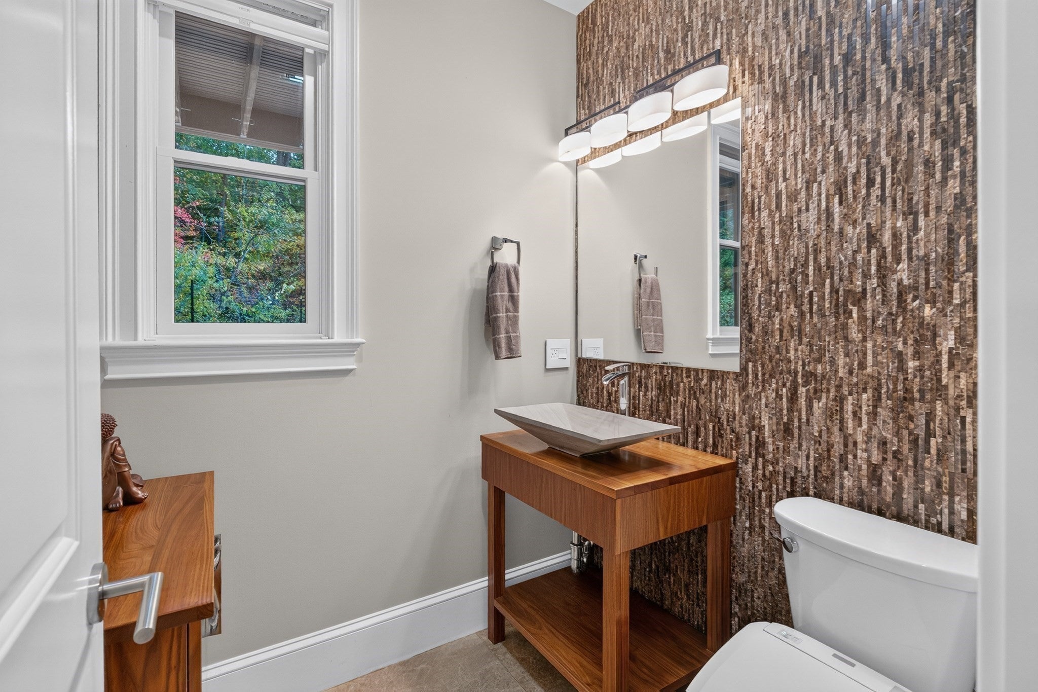 145 Hagen Rd, Newton, MA Photo #15