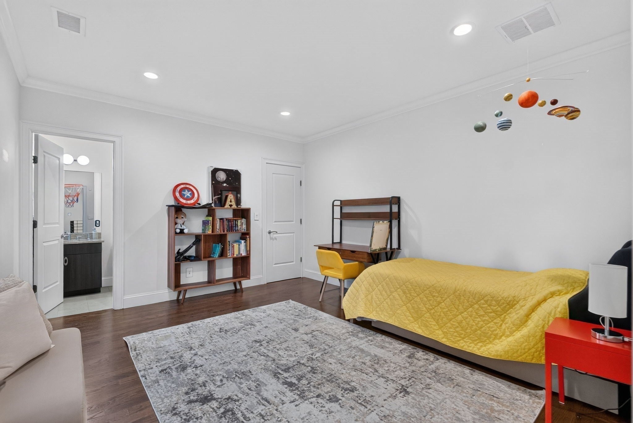145 Hagen Rd, Newton, MA Photo #25