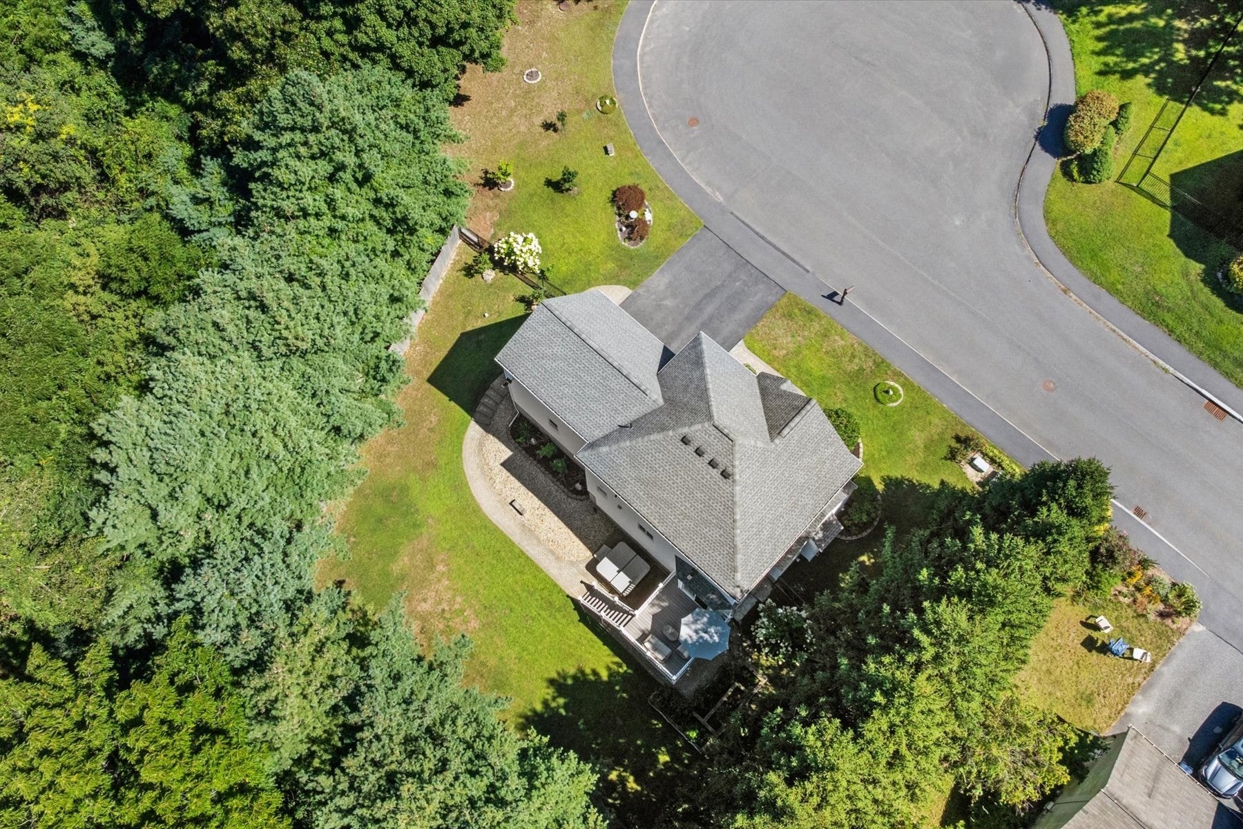 38 Bellows Cir, Marlborough, MA Photo #41