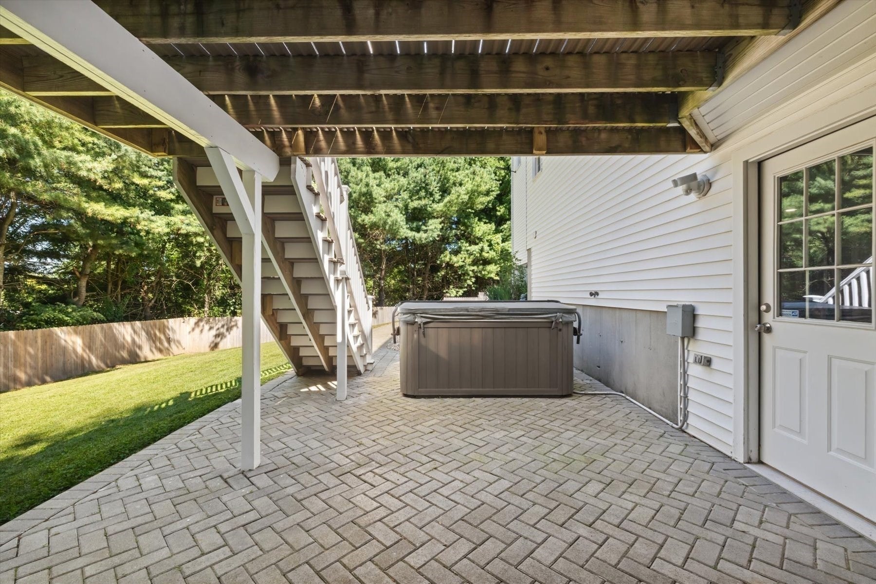 38 Bellows Cir, Marlborough, MA Photo #34