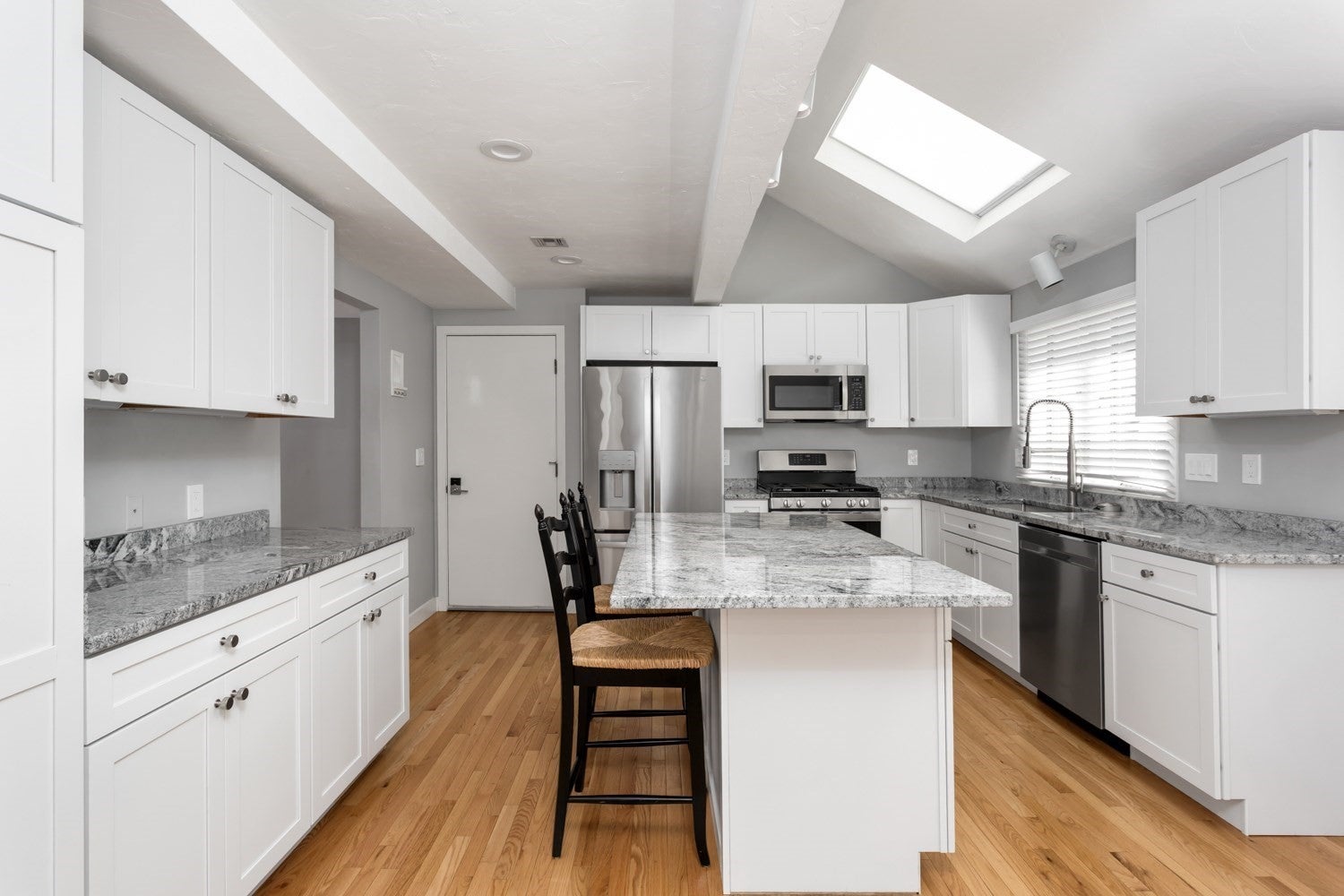 10 Magnolia Dr #10, Franklin, MA Photo #5