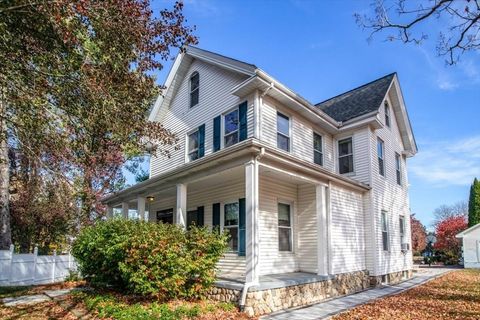 33 Dunbar St 33 Canton MA 02021