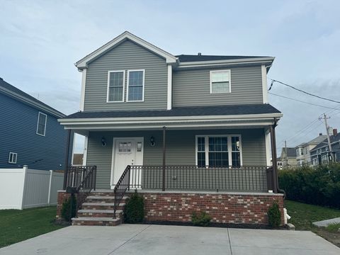 Photo of 6 N Rocliffe St, Fall River, MA 02723 (MLS # 73510630)