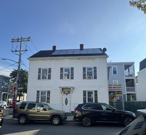 Photo of 307 Maverick St, Boston, MA