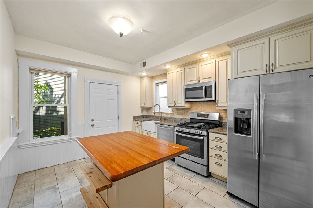 101-103 Wachusett St #1, Boston, MA, 101-103 Wachusett St #1, Boston, MA Photo #10