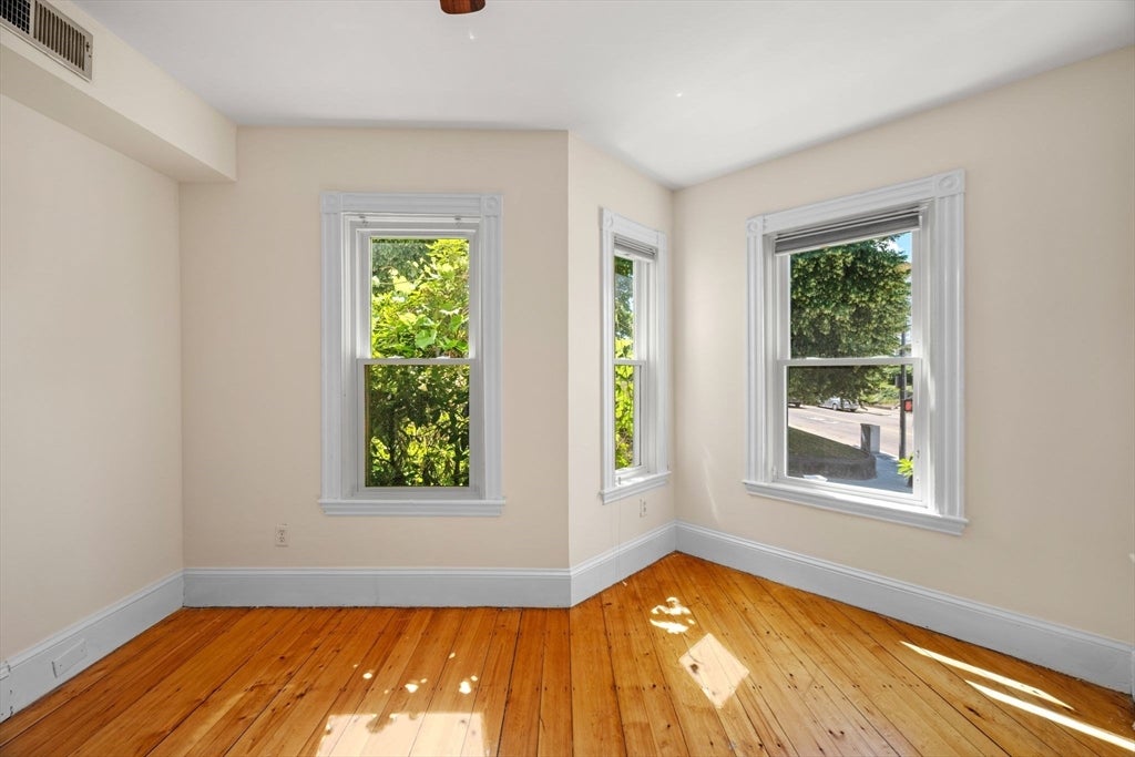 101-103 Wachusett St #1, Boston, MA, 101-103 Wachusett St #1, Boston, MA Photo #23