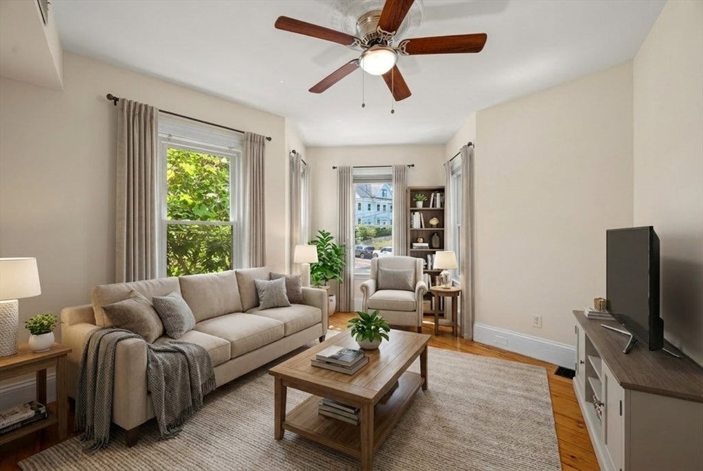 101-103 Wachusett St #1, Boston, MA, 101-103 Wachusett St #1, Boston, MA Photo #1