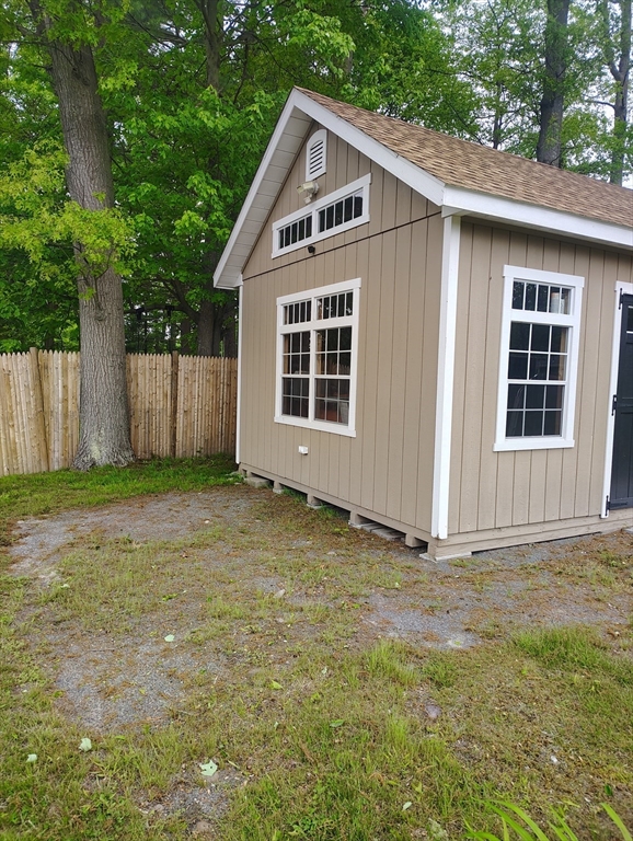 388 Hovenden Avenue