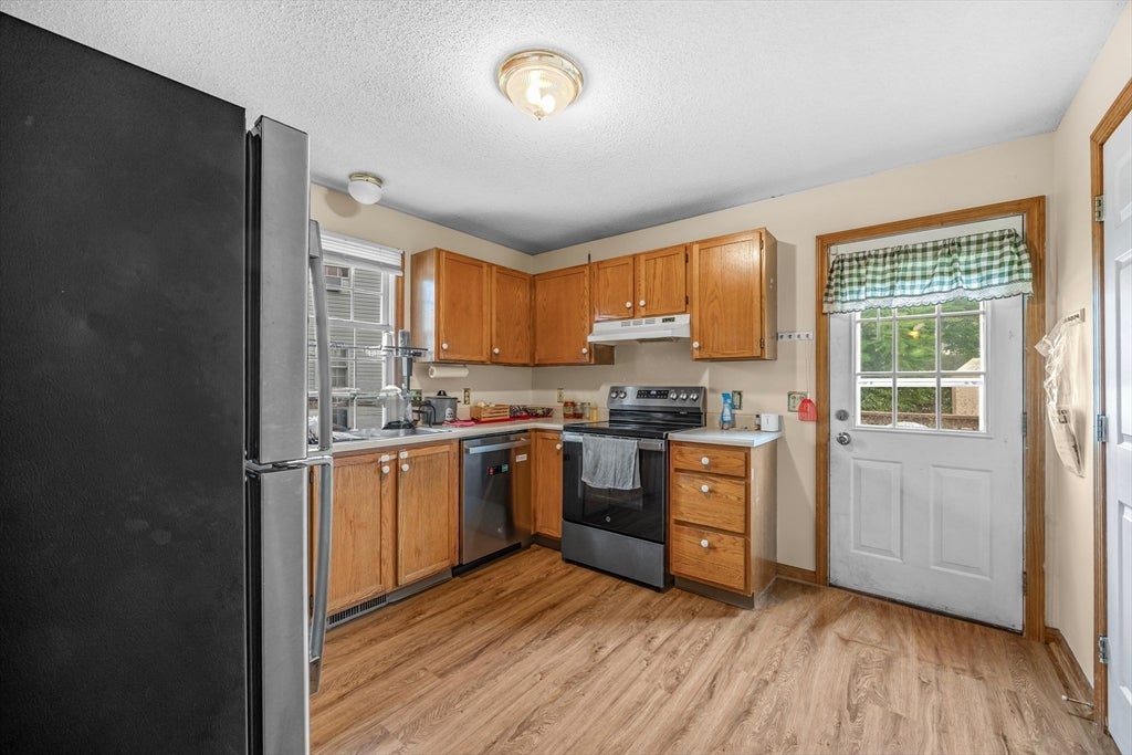 134 Main St, South Hadley, MA Photo #4