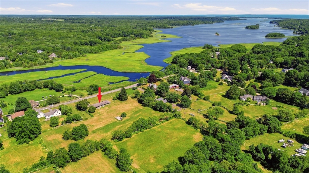 25 Westport Harbor Road