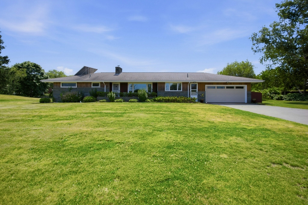 25 Westport Harbor Road
