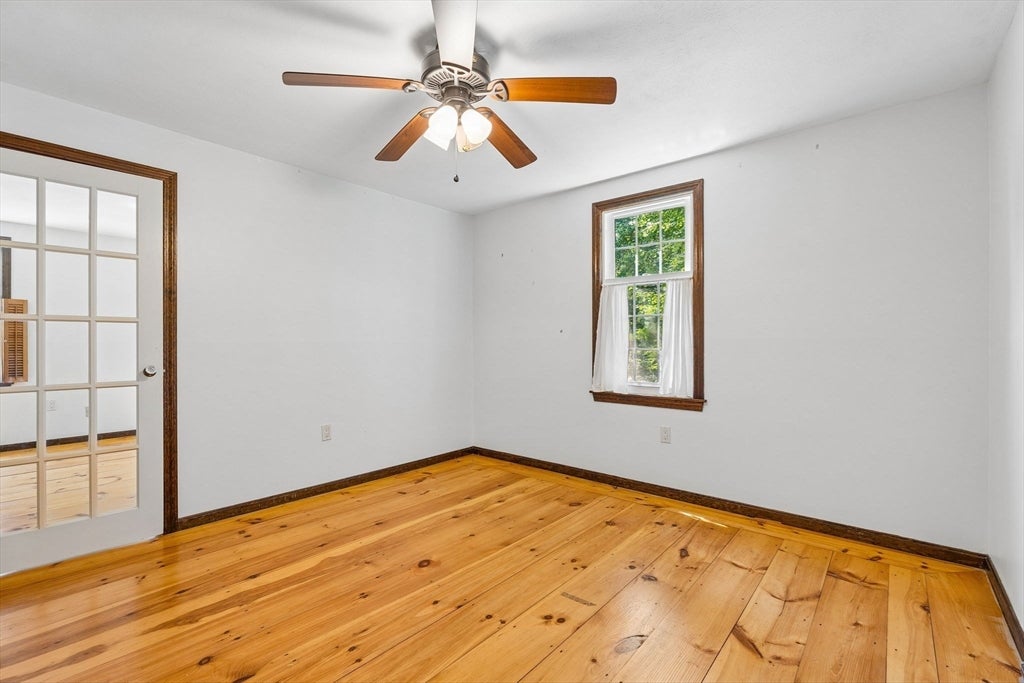 71 Pelczar Rd, Dracut, MA Photo #20
