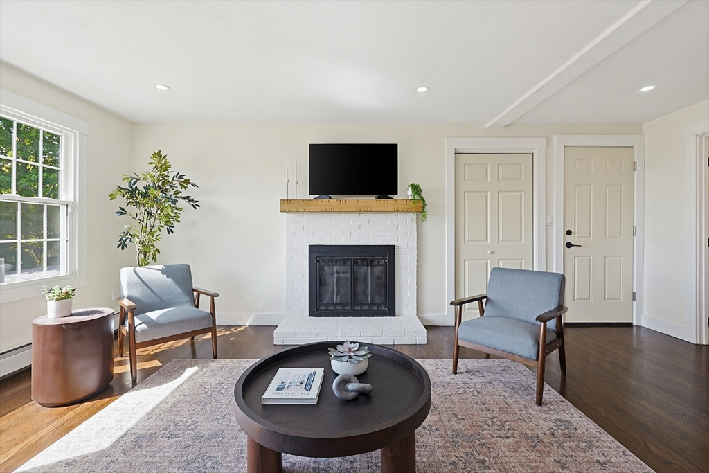 64 Hunting Ave, Shrewsbury, MA Photo #20