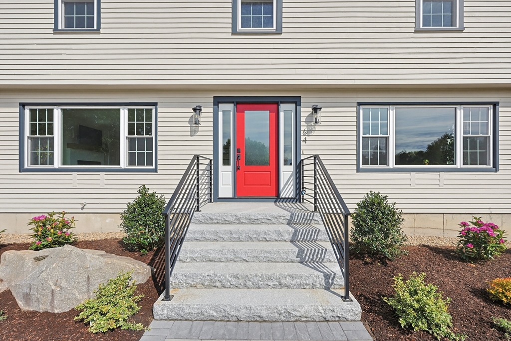 64 Hunting Ave, Shrewsbury, MA Photo #3