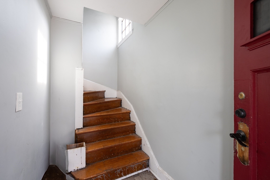 16 Concord Ave 1