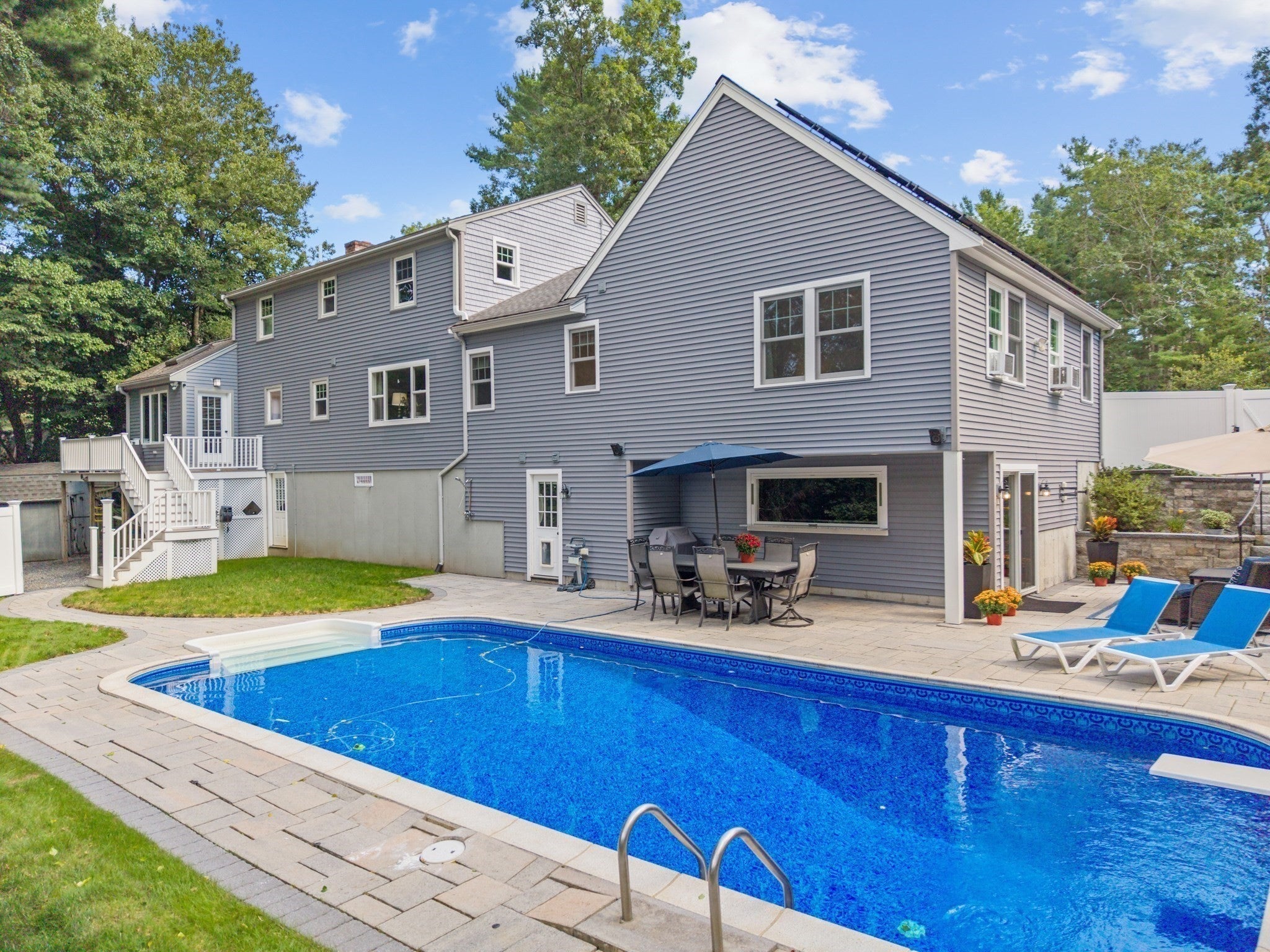 61 Lisa Ave, Plymouth, MA Photo #4