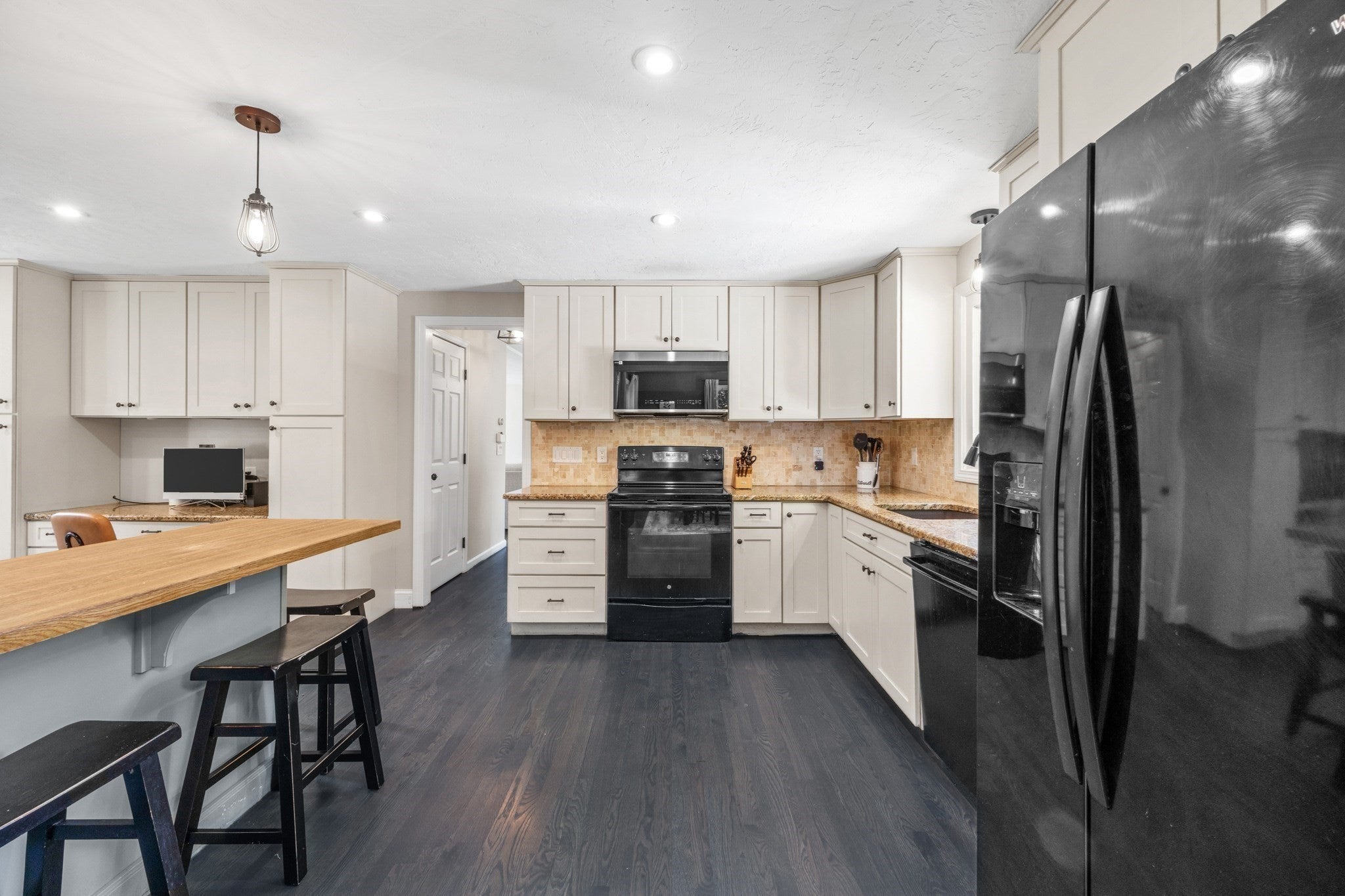 61 Lisa Ave, Plymouth, MA Photo #14