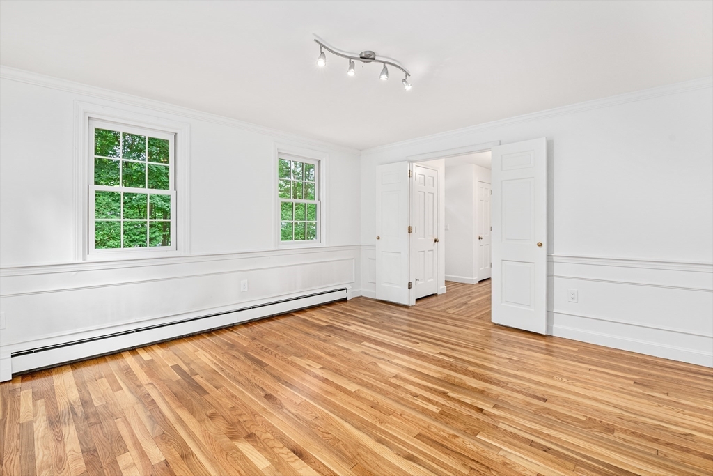 2 Surrey Lane
