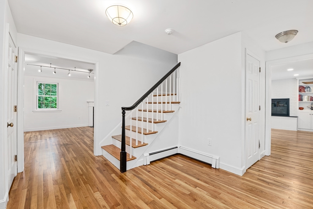 2 Surrey Lane