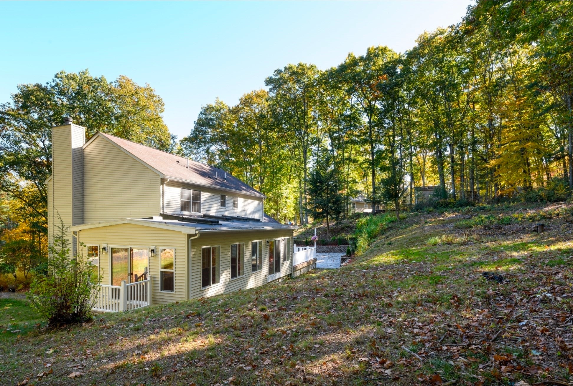57 Ennis Rd
