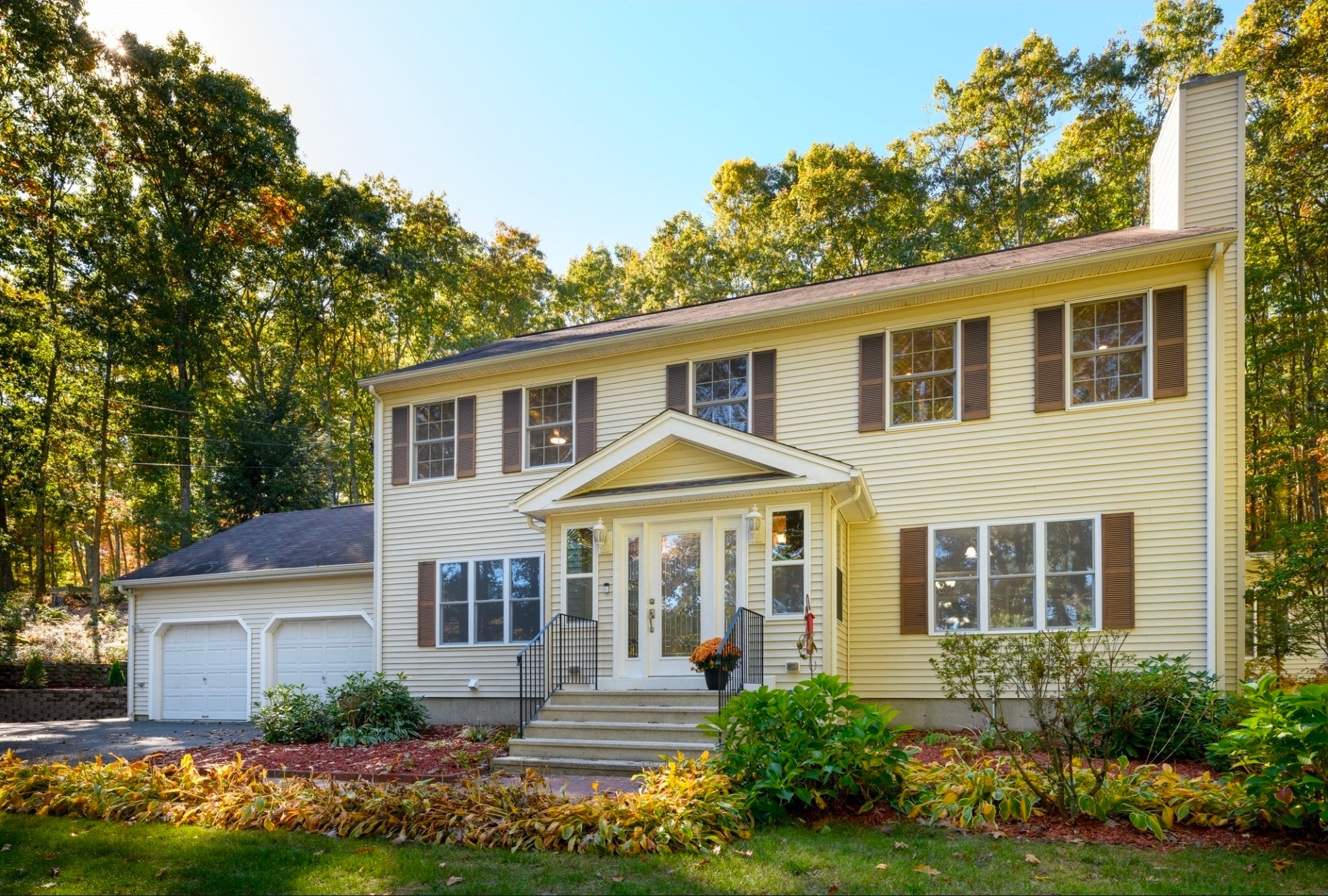57 Ennis Rd