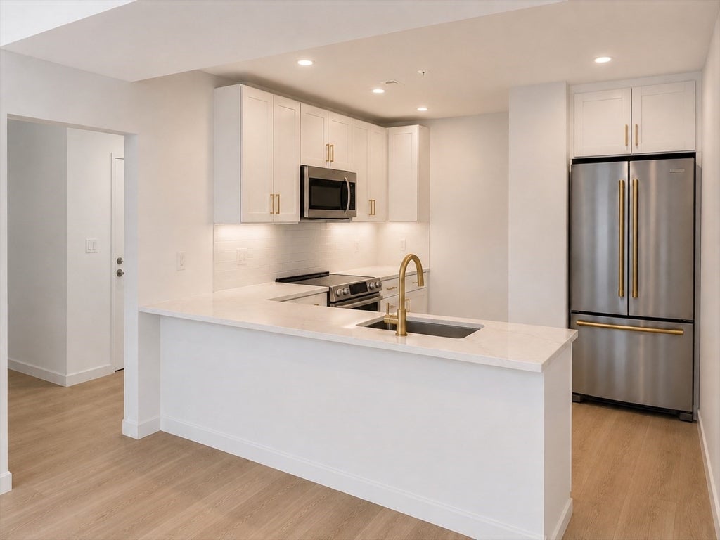 820 Hyde Park Ave #306, Boston, MA, 820 Hyde Park Ave #306, Boston, MA Photo #8