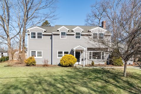 57 Wethersfield Rd Natick MA 01760