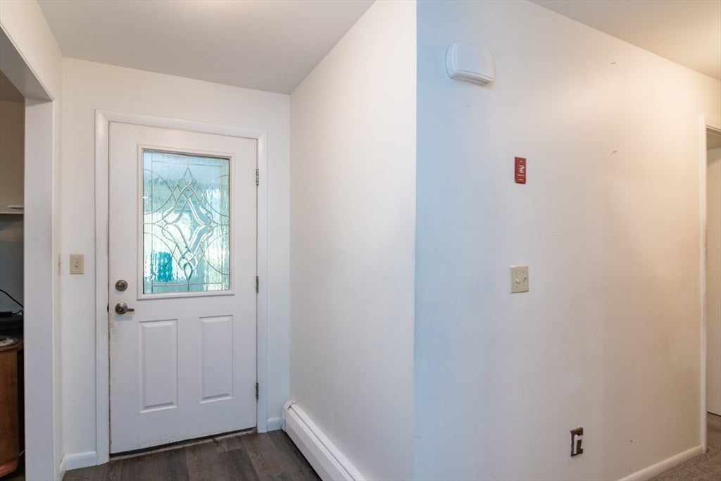 297 Falley Dr, Westfield, MA, 297 Falley Dr, Westfield, MA Photo #3