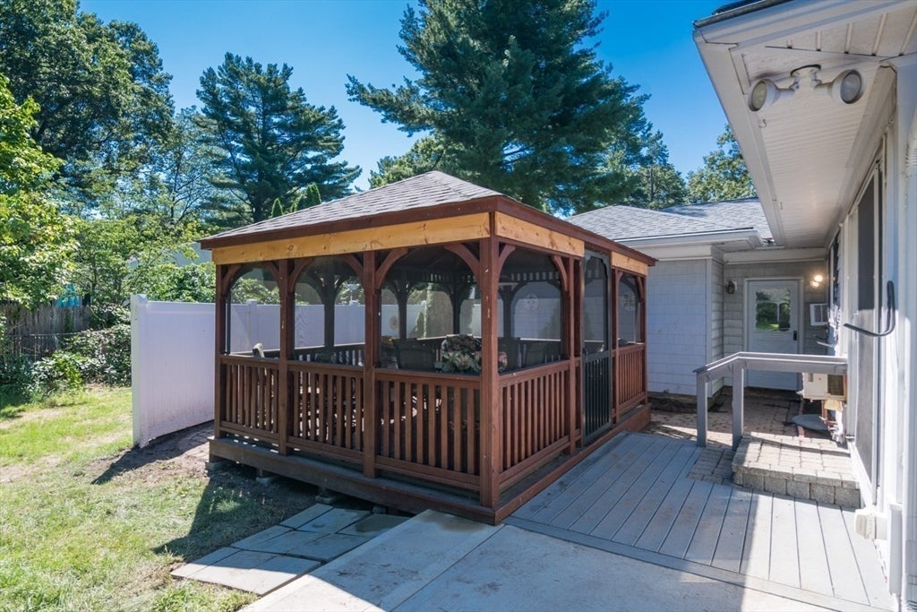 297 Falley Dr, Westfield, MA, 297 Falley Dr, Westfield, MA Photo #29