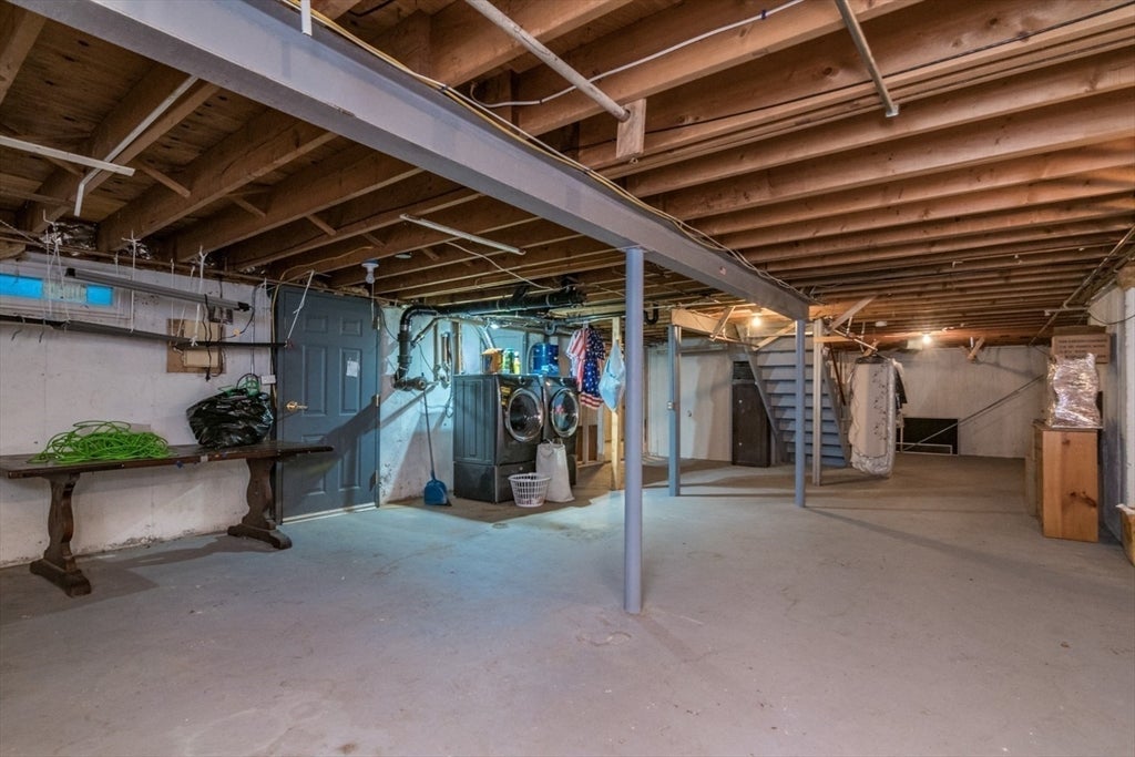 297 Falley Dr, Westfield, MA, 297 Falley Dr, Westfield, MA Photo #21