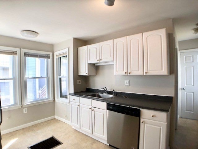 30 Harvey ST #1, Cambridge, MA, 30 Harvey ST #1, Cambridge, MA Photo #1