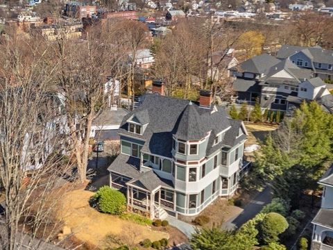 44 Putnam St Newton MA 02465