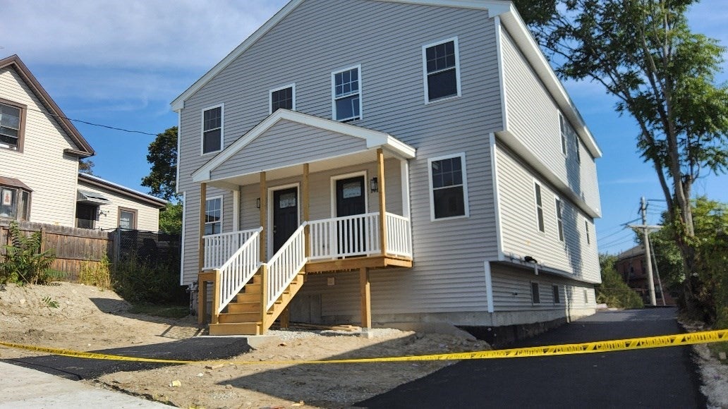 Photo of 141-143 Hancock Street, Lawrence, MA