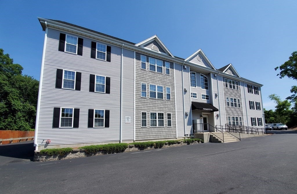 70 Oak Street Extension #3E, Brockton, MA, 70 Oak Street Extension #3E, Brockton, MA Photo #1