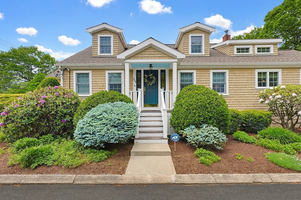 310 Sumner St