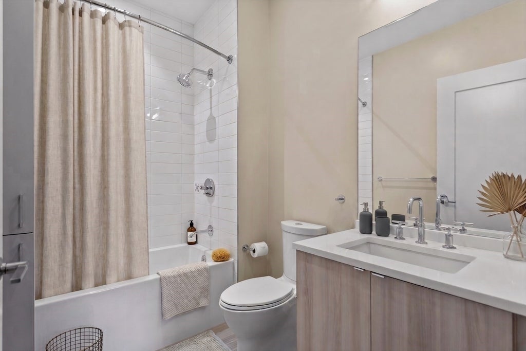 2 W Sixth ST #102, Boston, MA, 2 W Sixth ST #102, Boston, MA Photo #10