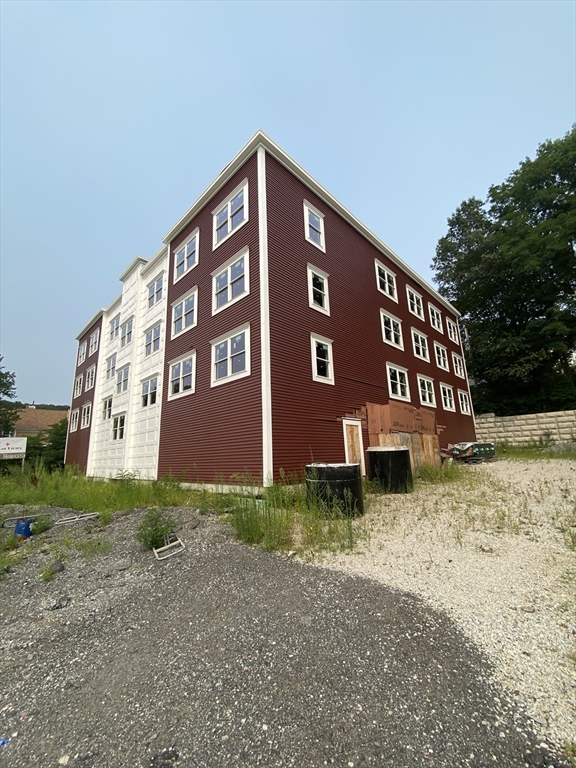 40 Hooper St