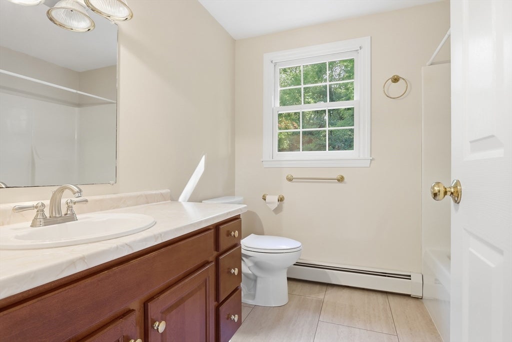 59 Crystal Ct #59, Haverhill, MA, 59 Crystal Ct #59, Haverhill, MA Photo #34
