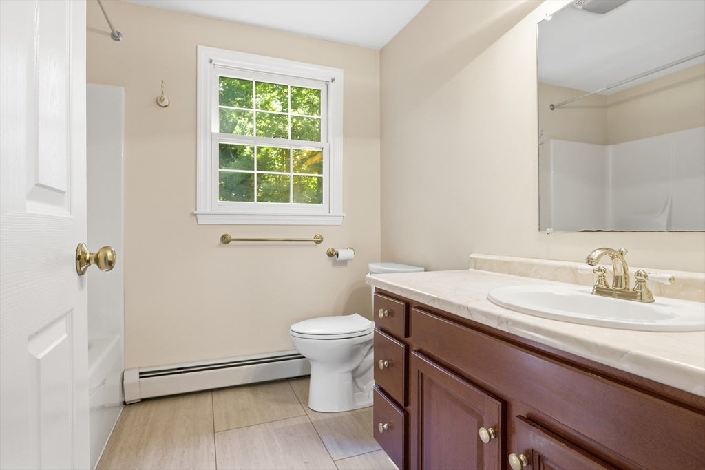 59 Crystal Ct #59, Haverhill, MA, 59 Crystal Ct #59, Haverhill, MA Photo #27