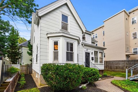 Photo of 47 Elliott St, Beverly, MA 01915 (MLS # 73541650)