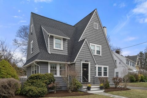 169 Dickerman Rd Newton MA 02461