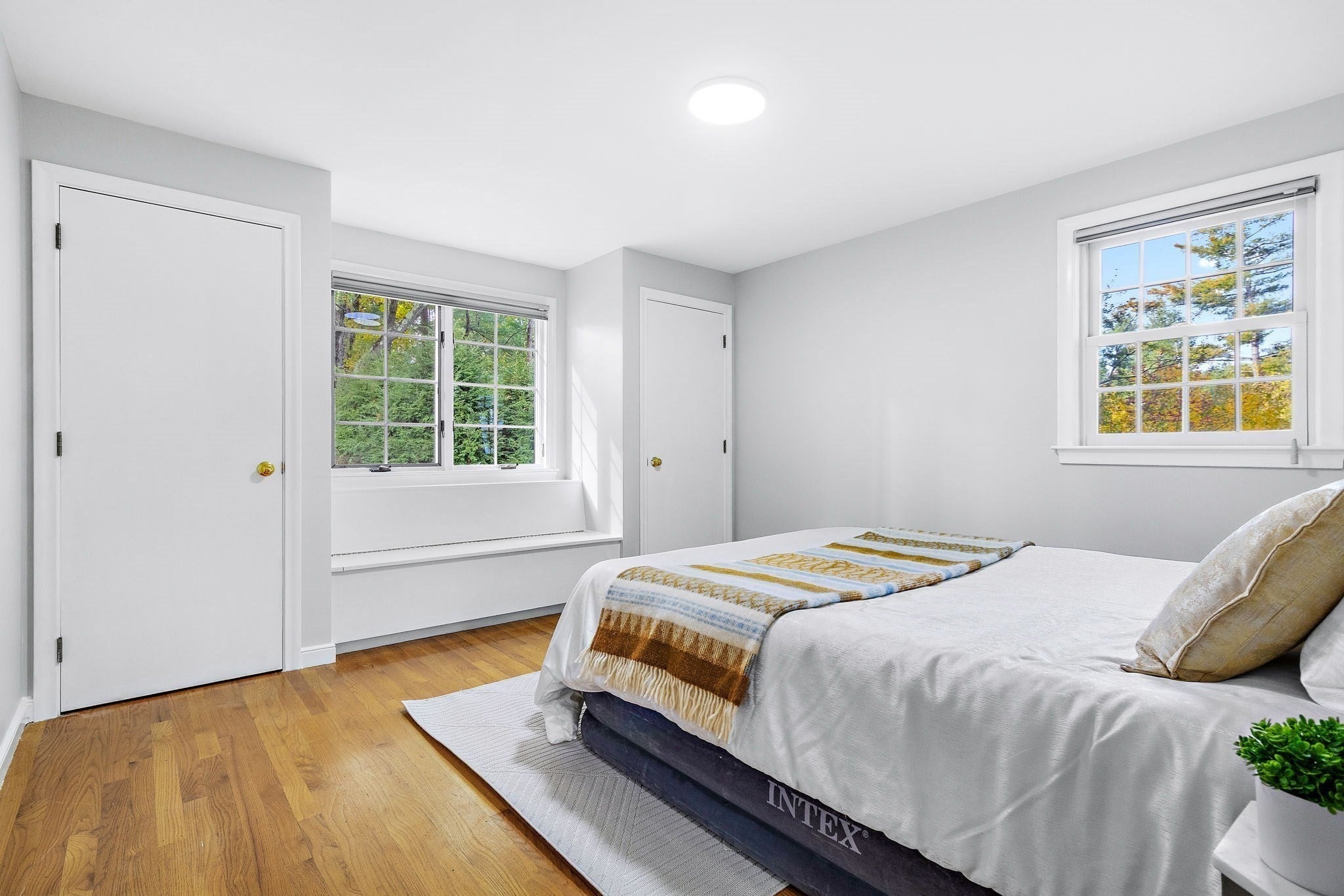 25 Forest Ridge Road, Weston, MA, 25 Forest Ridge Road, Weston, MA Photo #17